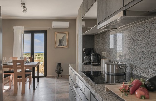 Minia Apartment | Queen Bee Residence- Queen Apartment