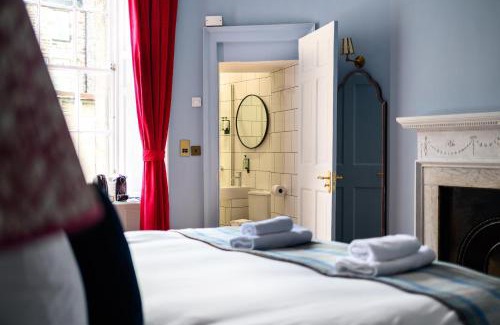 New Town House | Queen Charlotte Guesthouse