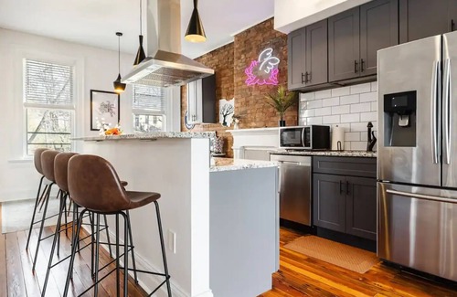 Over-the-Rhine Villa | Queen City Penthouse - OTR