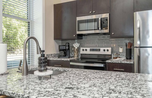 Mount Auburn Apartment | Queen City Views 2 – Sleeps 2!