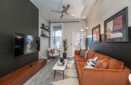 Mount Auburn House | Queen City Views Suites