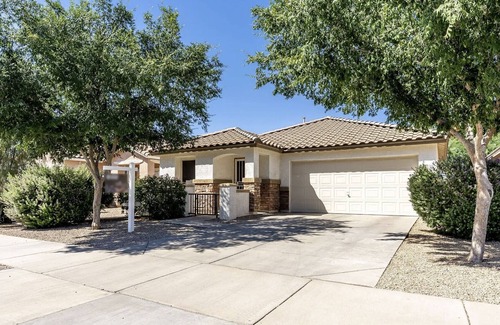 Villages At Queen Creek House | QUEEN CREEK MODERN HOME AWAY FROM HOME! STAY,PLAY,ENJOY THE BEST WEATHER