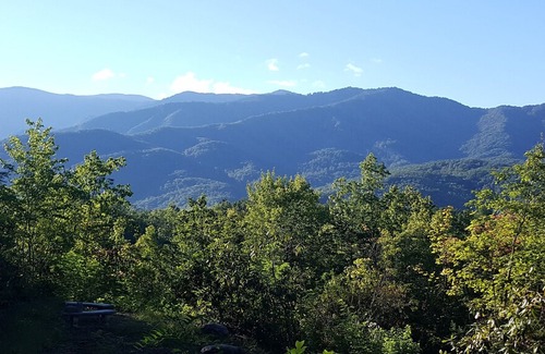 Gatlinburg - Pigeon Forge Cabin | Queen of Hearts in Gatlinburg