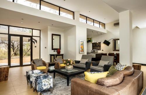 Sterkrivier House | Queen of Sheba, Self-Catering House at Buffelshuis Safari Camp