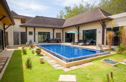 Rawai Villa | Queen Palm Villa