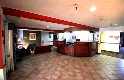 Roseville Hotel | Queen Room With Two Queen Beds Non-Smoking