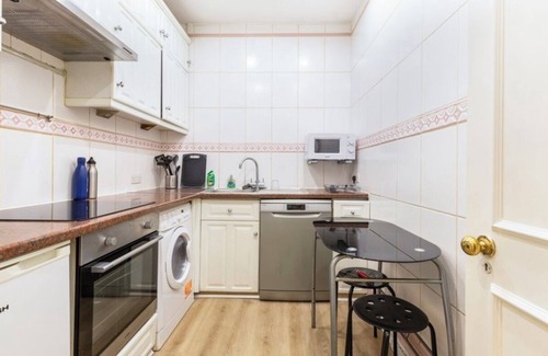 South Kensington Apartment | Queen’s Gate ‘s best kept secret