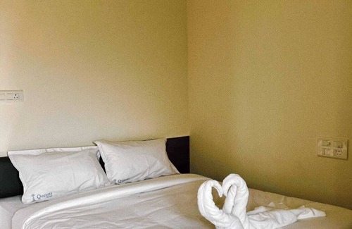 Salem Apartment | Queen's Hotel Service Apartment Salem