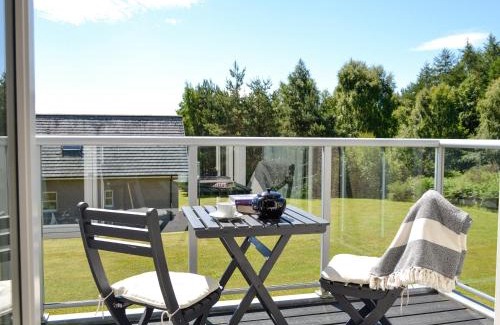 Inchmarlo House | Queen's View Lodge