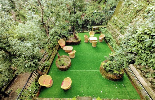 Bullawala Villa | Queen's View Villa by The Cafe (Mussoorie)