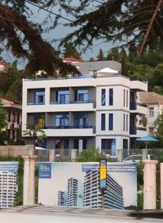 Makhinjauri House | Queen Tamar