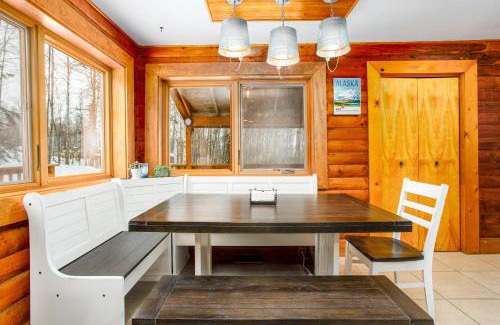 Anchorage House | Queens Birch Lodge
