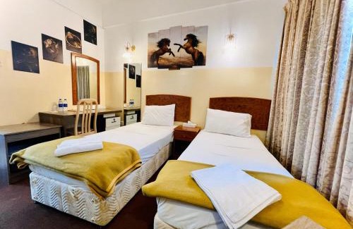 Al Sabkha Hotel | Queens Hotel Next Sabkha Bus Station