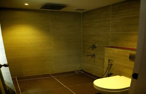 Velankanni Hotel | Queens Inn