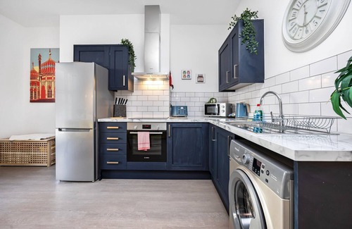 Brighton City Centre Apartment | Queens Mile 1 With Free Parking By My Getaways