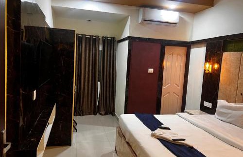Shenoys Hotel | Queens Residency - Kochi