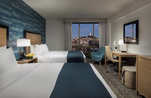 Fisherman's Wharf Hotel | Queens with a Stunning City View, Caza, Close to Ghirardelli, 2 Rooms