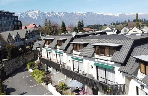 Queenstown City Centre Apartment | Queenstown Mews 2B