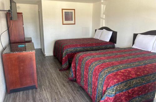Weatherford Hotel | Quest Inn Weatherford