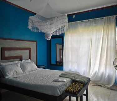 Lilongwe Bed & Breakfast | Quest