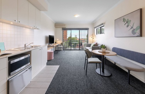 West Perth Apartment | Quest on Rheola