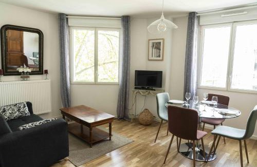 Bastide Apartment | Queyries -2 chambres Parking Ascenseur Balcon Rive Droite