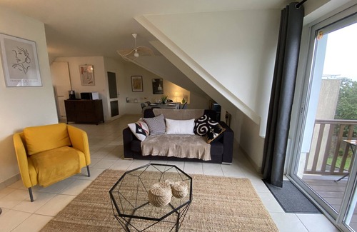 Quiberon Apartment | Quiberon apartment center parking beach bikes