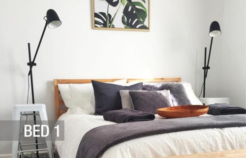 Geraldton House | Quick Stroll To The City
