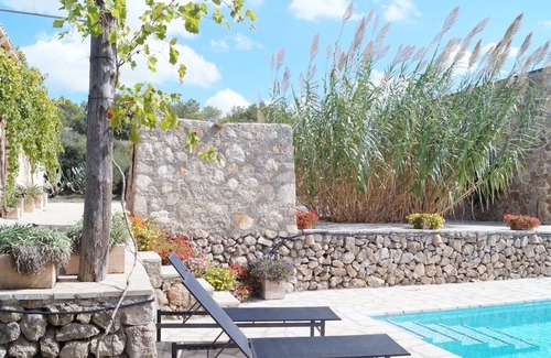 Sant Llorenc des Cardassar Cottage | Quiet house and apartment with pool for 4 people