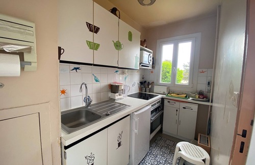 Villers-sur-Mer Apartment | Quiet 1-Bedroom Apartment with Balcony and Garden View Near Beach