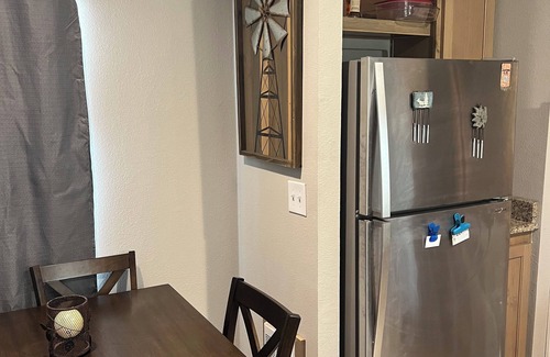 Moses Lake House | Quiet 1 bedroom Getaway close to Mardon Resort!