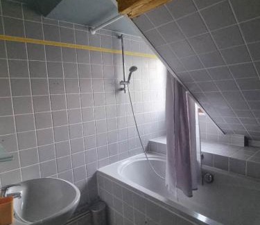 Poteries Apartment | Quiet 2-room apartment in Koenigshoffen