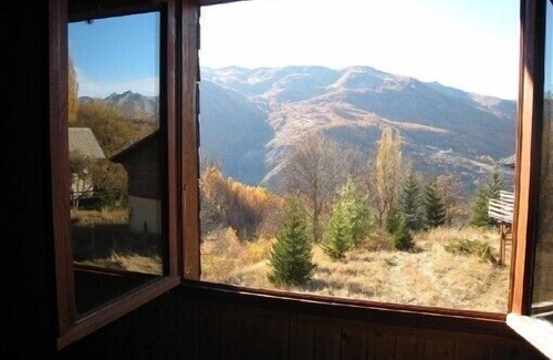 Allos Ski Chalet | Quiet and comfortable chalet in the heart of mercantour