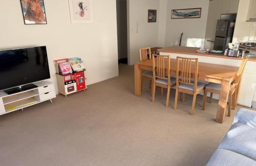 Erskineville Apartment | Quiet and convenient