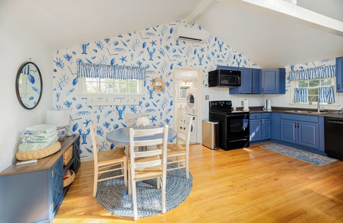 Minot Cottage | Quiet and Cozy Cottage at Sandy Cove 1 BR Sleeps 4
