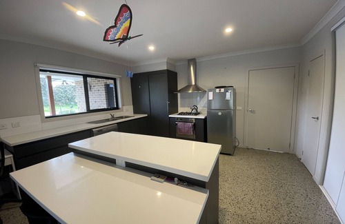 Drysdale House | Quiet and easy spot to stay and explore the northern Bellarine!