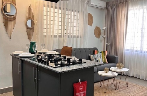 Ciudad Nueva Apartment | Quiet and fresh ground floor's 2 bedrooms flat