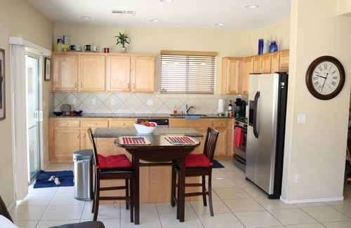 Enterprise House | Quiet and minutes to LV Strip long term booking only 30 days min