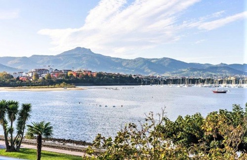 Hendaye Apartment | Quiet and Modern Apartment with Balcony Near Beach and Town Center