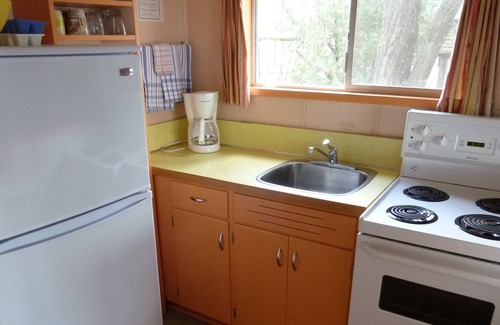Okanagan-Similkameen Cabin | Quiet and secluded resort on the less crowded north part of Osoyoos Lake