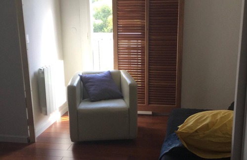 Aiguerelles Apartment | quiet and strategically well located apartment