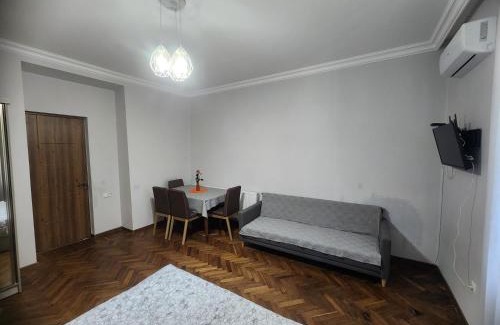 Tsqaltubo Apartment | Quiet Apartment close to Central Park