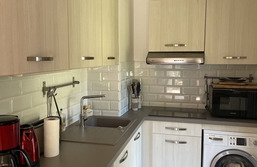 Vence Apartment | Quiet apartment, close to town center, very nice view