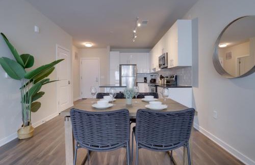 Jefferson Manor Apartment | Quiet Apartment with Amazing Amenities @Alexandria