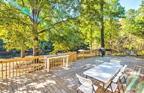 Sandtown House | Quiet Atlanta Getaway - 16 Mi to Downtown!