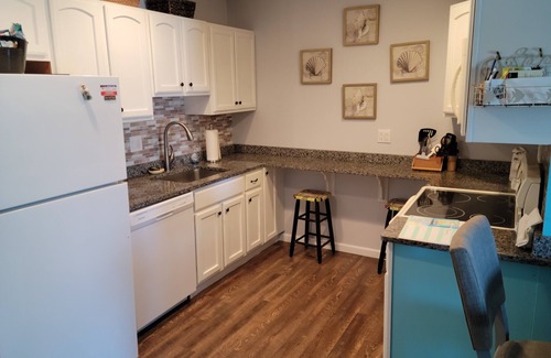 Midtown Ocean City Condo | Quiet Bayside Ocean City Midtown Condo with great views and centrally located