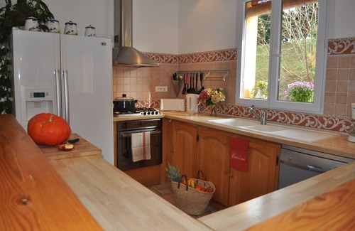 Sarlat-la-Caneda House | Quiet bungalow - private heated pool 5 mins from SARLAT