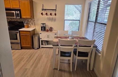 Tucson Condo | Quiet comfort in the desert foothills. Perfect hiking area.