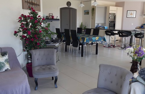 Ste Marie sur Mer House | Quiet, comfortable house - Large open spaces - Close to shops and the sea