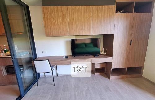 Hua Hin Apartment | Quiet corner room LA Casita by tst